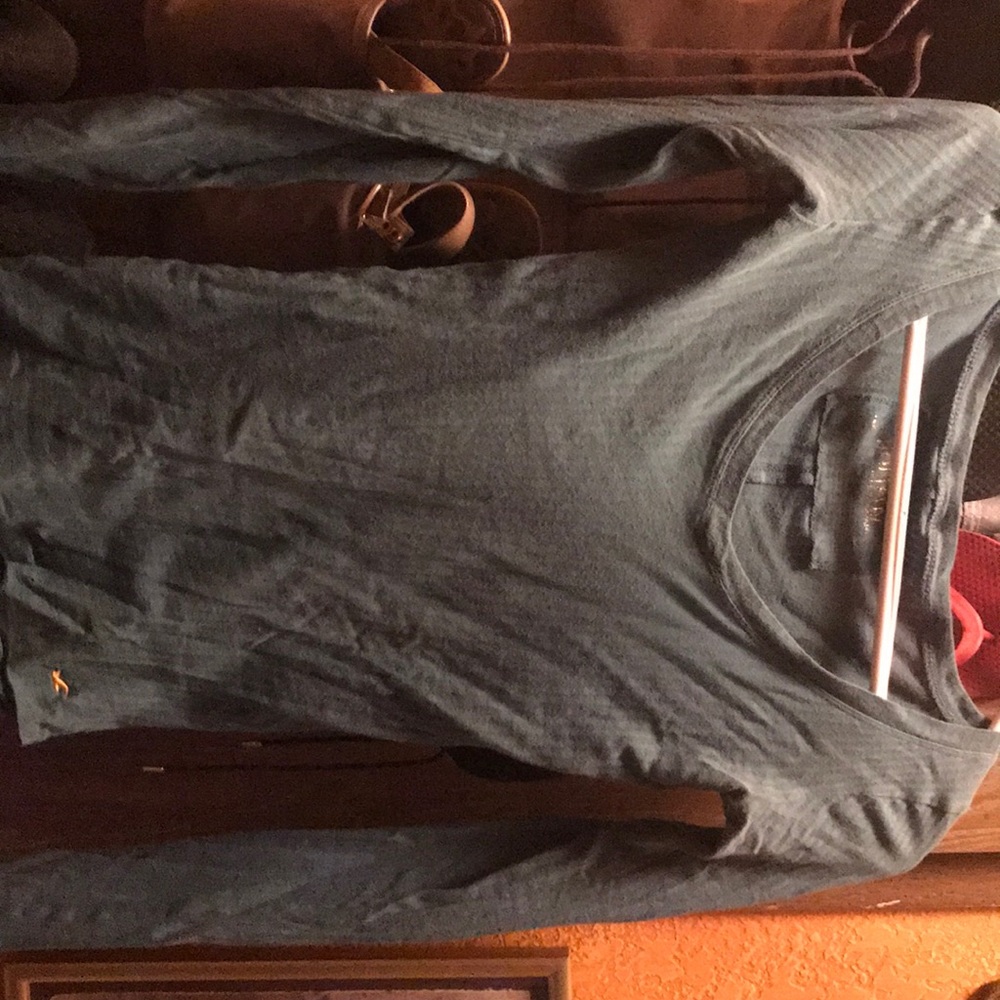 Hollister long sleeve top